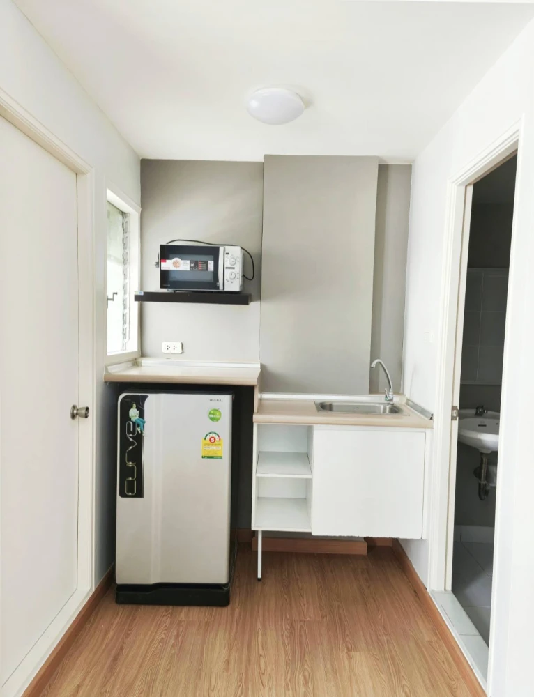 For rent: Lumpini Township Rangsit Klong 1, 5th floor, fully furnished, nice to live in, interested, reserve now.