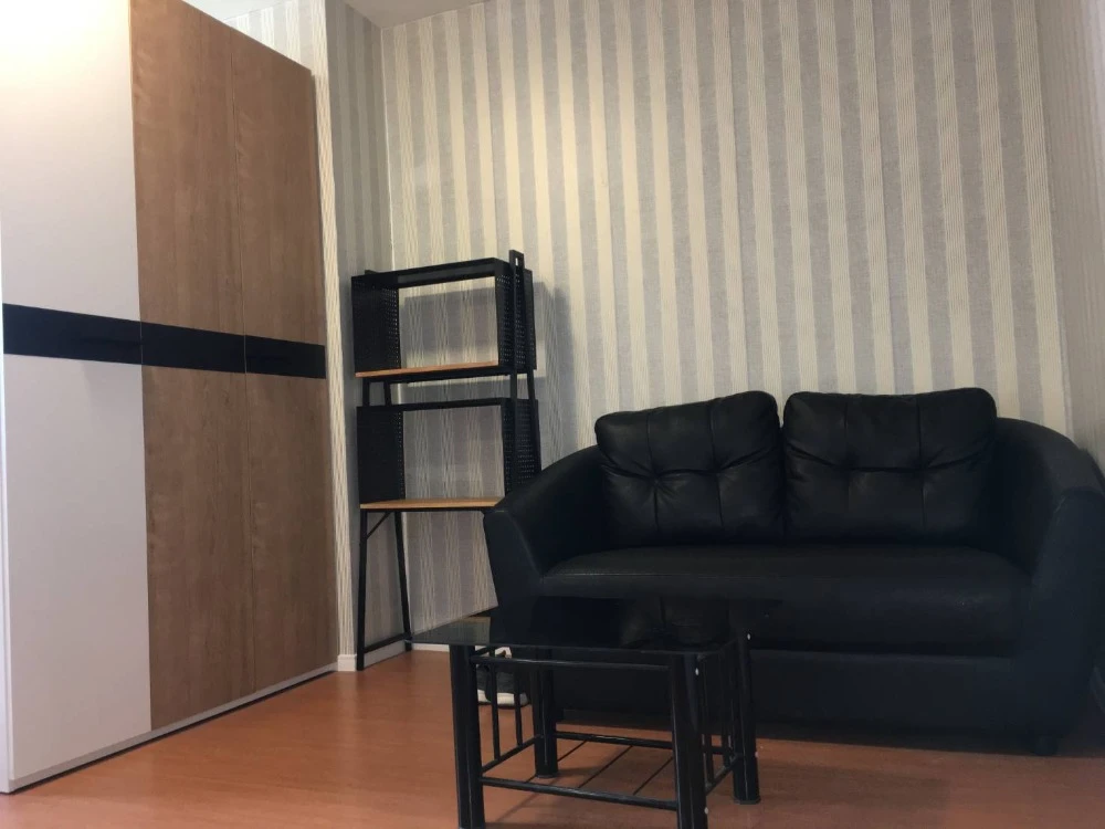 For rent: Lumpini Township Rangsit Klong 1, 5th floor, fully furnished room, ready to move in, reserve now, hurry!