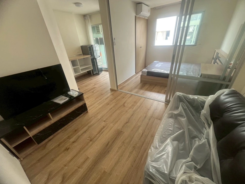 For rent: Lumpini Township Rangsit Klong 1, 6th floor, fully furnished, comfortable unit. Book now!