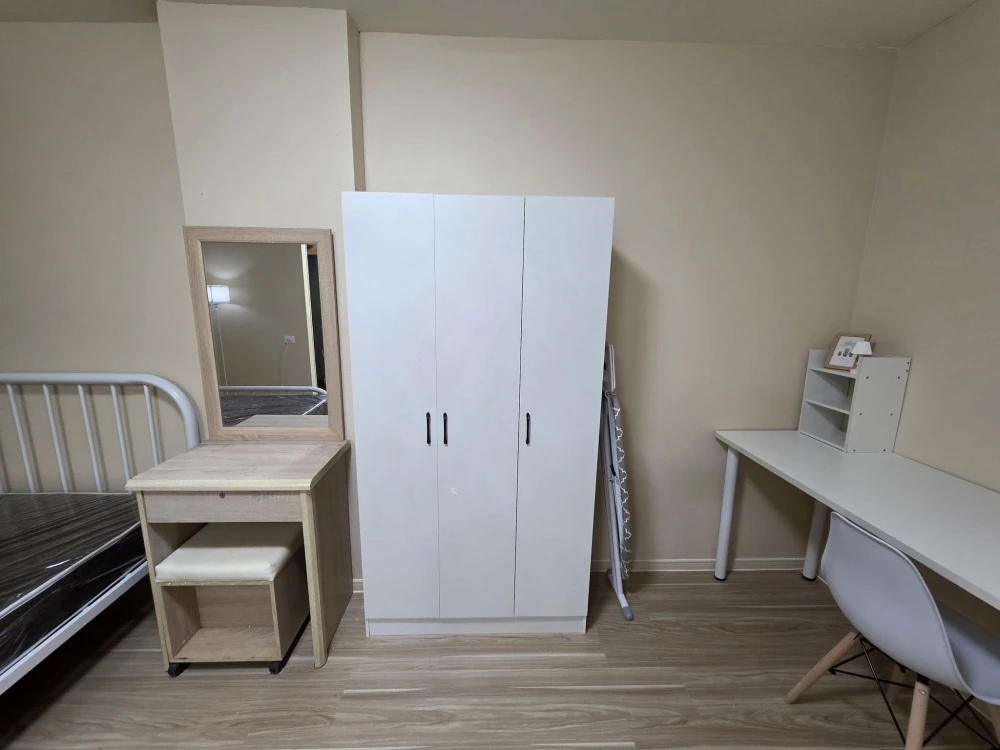 For rent: Lumpini Township Rangsit Klong 1, 6th floor, fully furnished, very livable. Book now! (Urgent!)