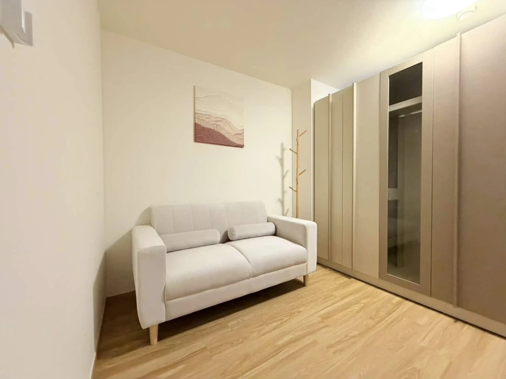 For rent: Lumpini Township Rangsit Klong 1, 6th floor, fully furnished, ready to move in. Book now!