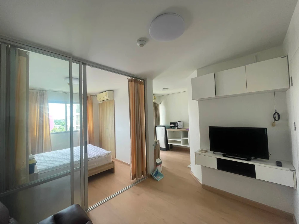For rent: Lumpini Township Rangsit Klong 1, 7th floor, spacious room, fully furnished. Book now! (Urgent!)