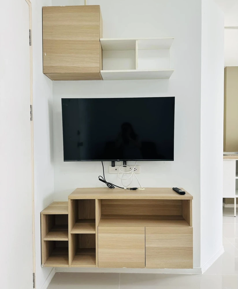 For rent: Lumpini Township Rangsit Klong 1, 7th floor, partitioned room, fully furnished, ready to move in. If interested, hurry and reserve now.