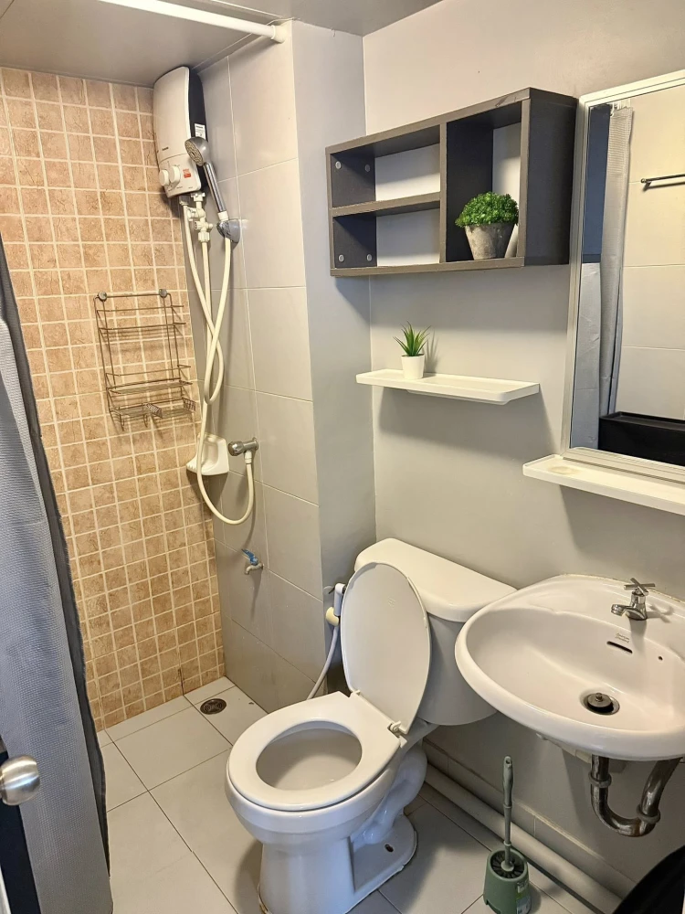 For rent: Lumpini Township Rangsit Klong 1, 7th floor, beautiful room, very cool decoration, worth living in, reserve now!