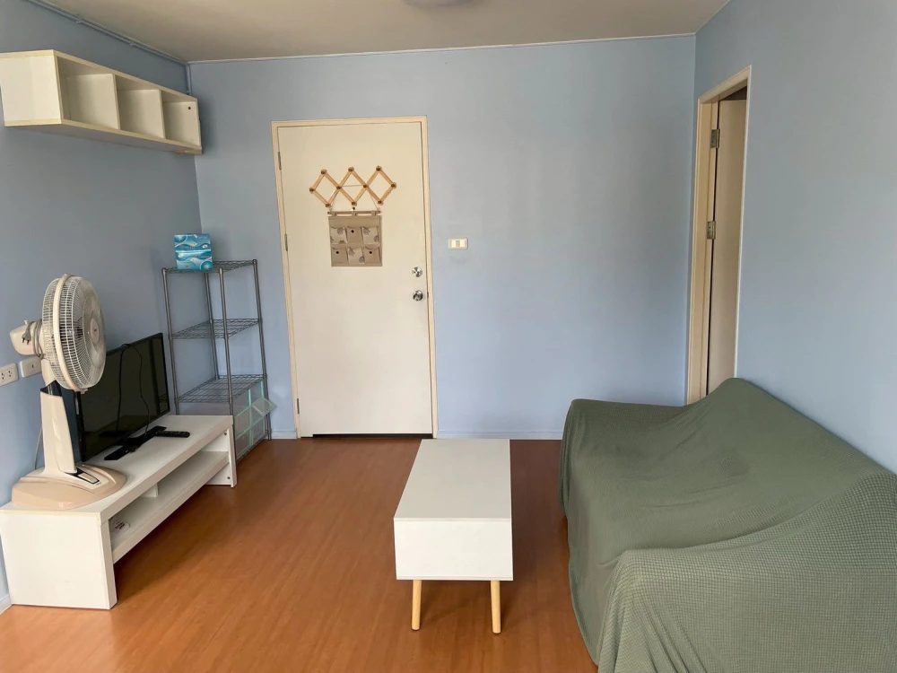 For rent: Lumpini Township Rangsit Klong 1, 8th floor, 2 bedroom style, fully furnished, nice to live in, reserve now, urgently.