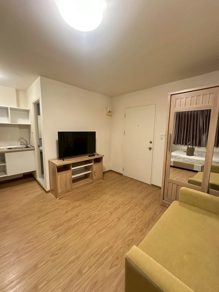 For rent: Lumpini Township Rangsit Klong 1, 8th floor, ready to move in. Book now!