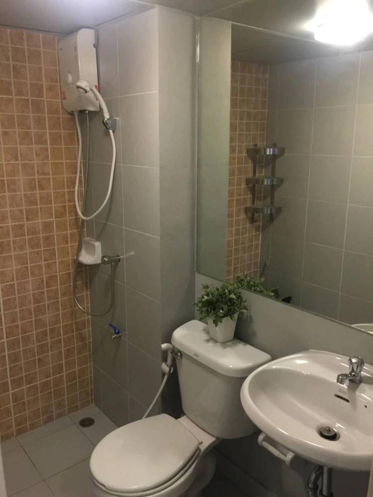 For rent: Lumpini Township Rangsit Klong 1, 8th floor, beautiful room, fully furnished, book now, don't miss out.