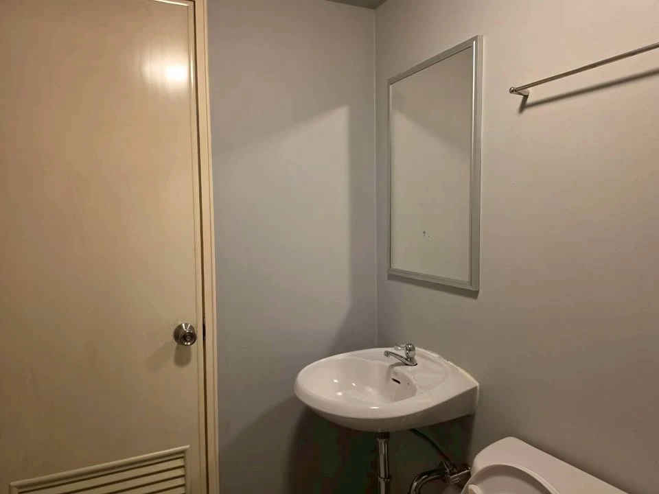 For rent: Lumpini Township Rangsit Klong 1, 8th floor, beautiful fully furnished unit. Book now! (Urgent!)