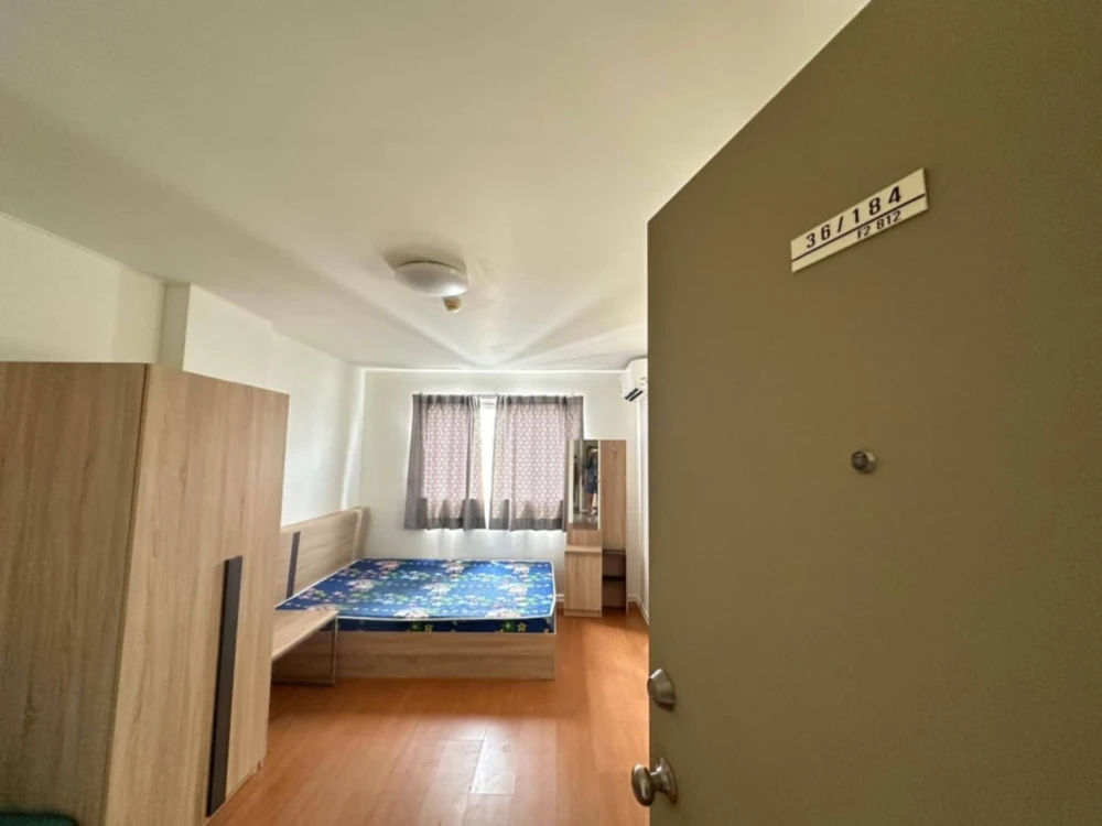 For rent: Lumpini Township Rangsit Klong 1, 8th floor, fully furnished room, nice to live in, reserve now, urgently.