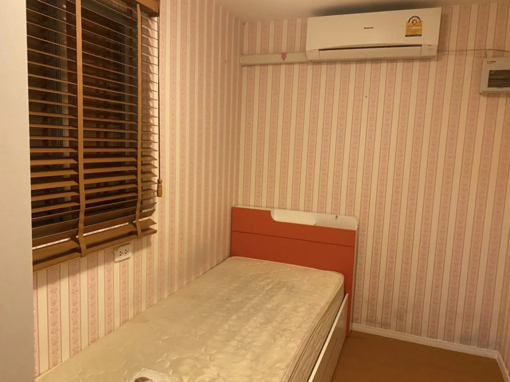 For rent Lumpini Township Rangsit Klong 1, spacious room, lots of usable space, good wallpaper, comes with complete furniture, book now.
