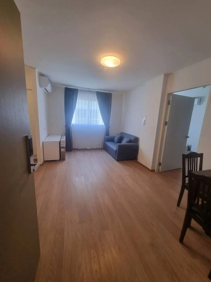 For rent Lumpini Township Rangsit Klong 1, spacious room, lots of usable space, those who like to decorate rooms must not miss out, book now.