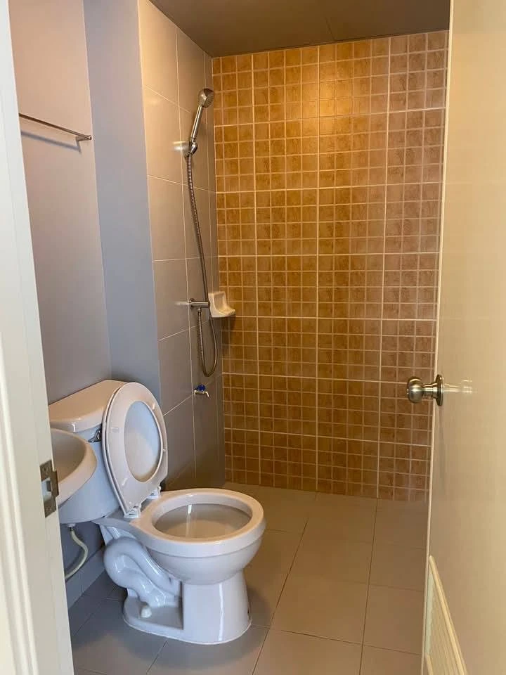 For rent Lumpini Township Rangsit Klong 1, spacious room, lots of usable space, those who like to decorate rooms must not miss out, book now.