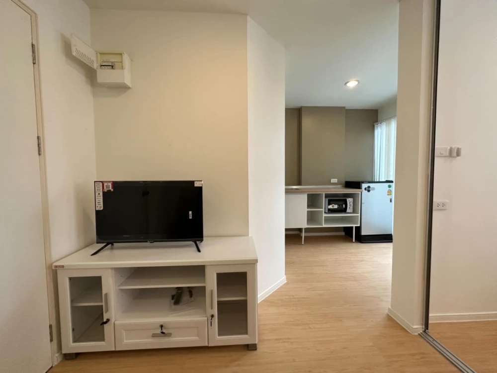 For rent Lumpini Township Rangsit Klong 1 room, divided into sections, comes with complete decorations, book now.