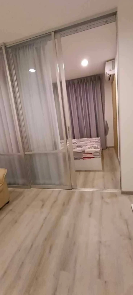 For rent: Lumpini Township Rangsit Klong 1, 1st floor room, good location, fully furnished, just bring your bags and move in.