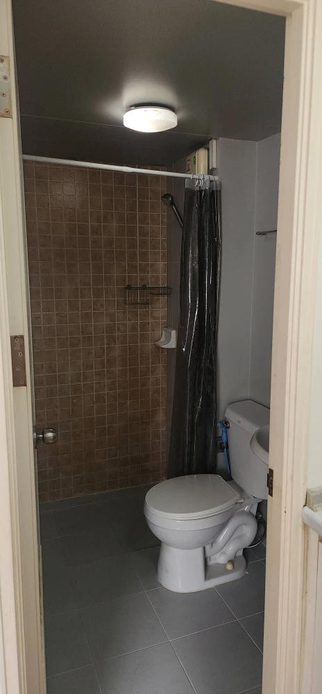 For rent: Lumpini Township Rangsit Klong 1, 6th floor unit, fully furnished. Just bring your bags and move in!