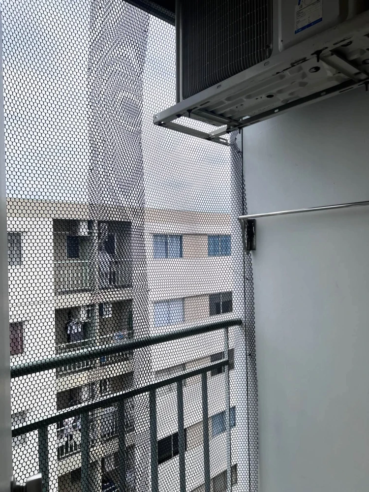 For rent: Lumpini Township Rangsit Klong 1, 8th floor unit, fully furnished. Just bring your bags and move in!