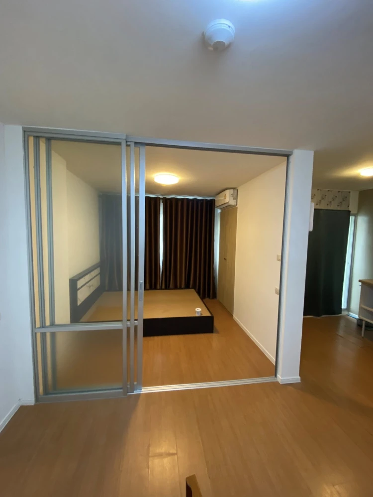 For rent: Lumpini Township Rangsit Klong 1, nice room, good location, comes with complete facilities. Reserve now.