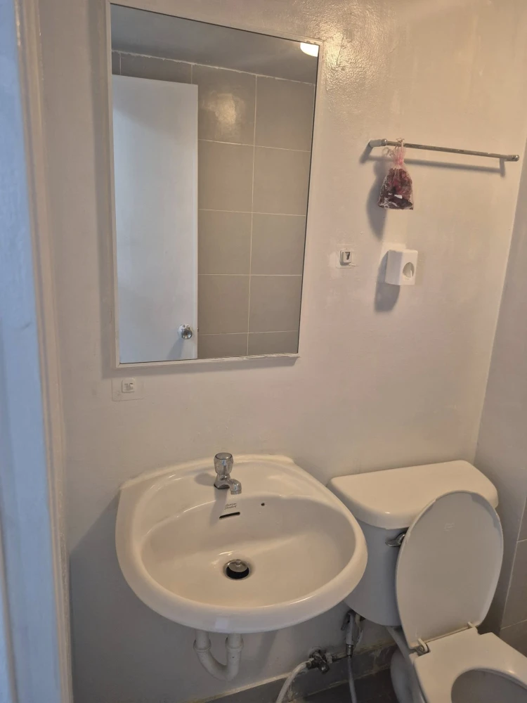 For rent Lumpini Township Rangsit Klong 1, a nice room, comes with complete decorations, reserve now.