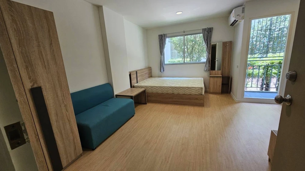 For rent: Lumpini Township Rangsit Klong 1, a nice room, fully furnished, just bring your bags and move in.