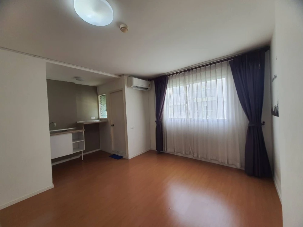 For rent Lumpini Township Rangsit Klong 1 room, nice to live in, those who like to decorate rooms should not miss it at a very good price, book now.