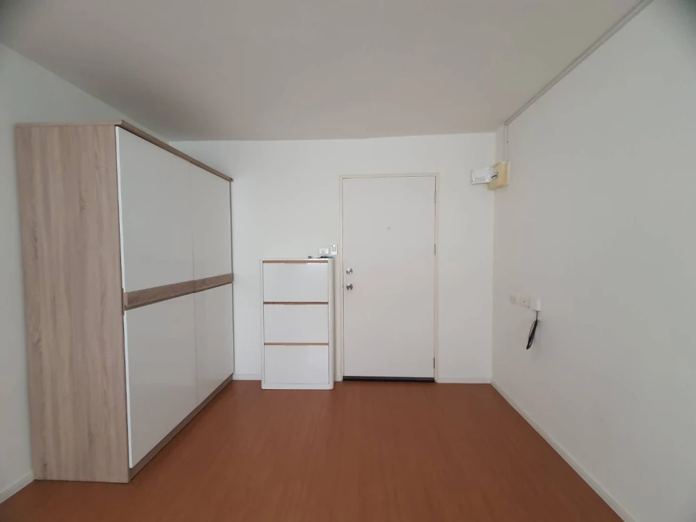 For rent Lumpini Township Rangsit Klong 1 room, nice to live in, those who like to decorate rooms should not miss it at a very good price, book now.