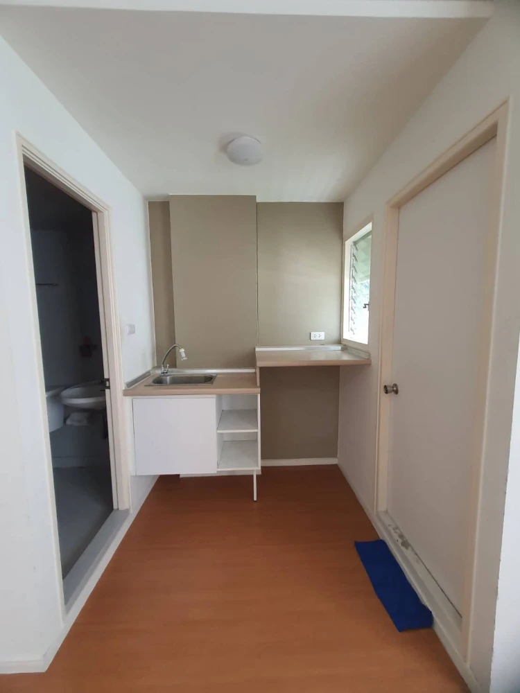 For rent Lumpini Township Rangsit Klong 1 room, nice to live in, those who like to decorate rooms should not miss it at a very good price, book now.