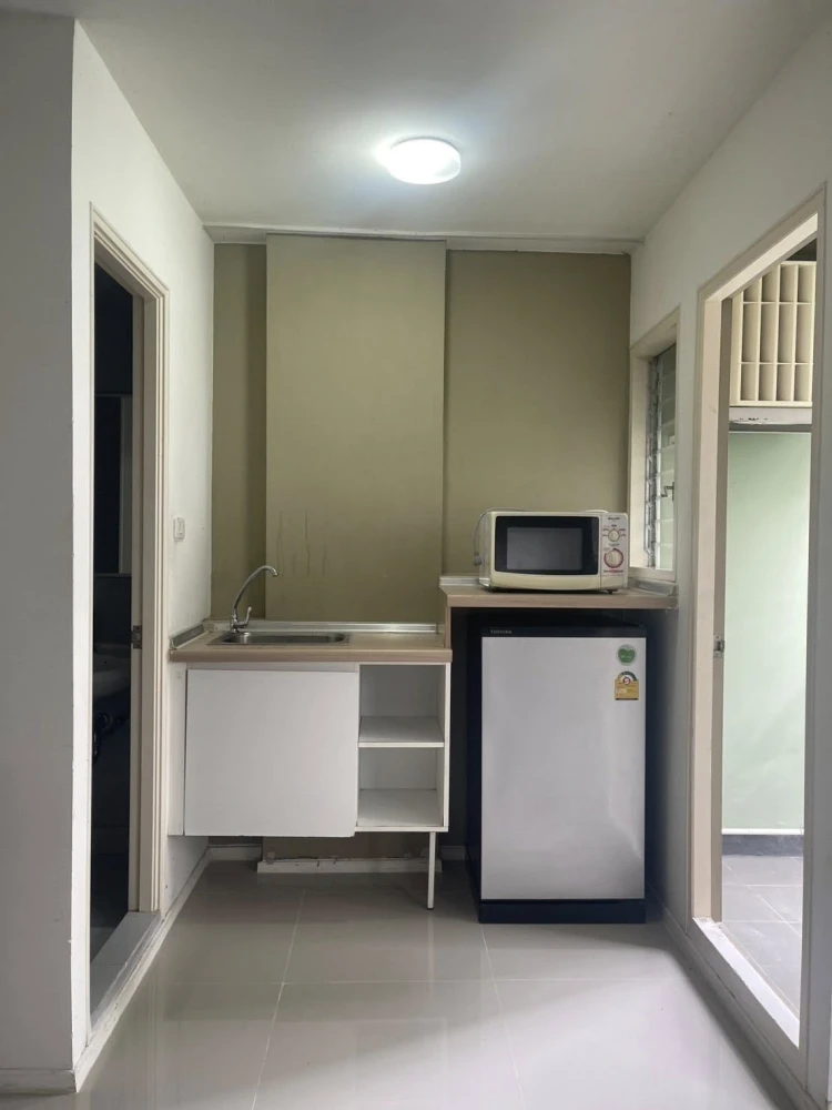 For rent: Lumpini Township Rangsit Klong 1, a nice room, fully furnished, good location, just bring your bags and move in.