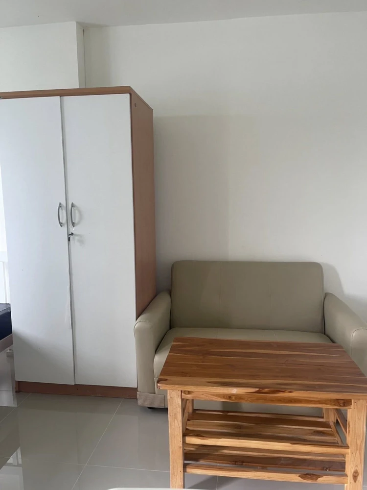 For rent: Lumpini Township Rangsit Klong 1, a nice room, fully furnished, good location, just bring your bags and move in.