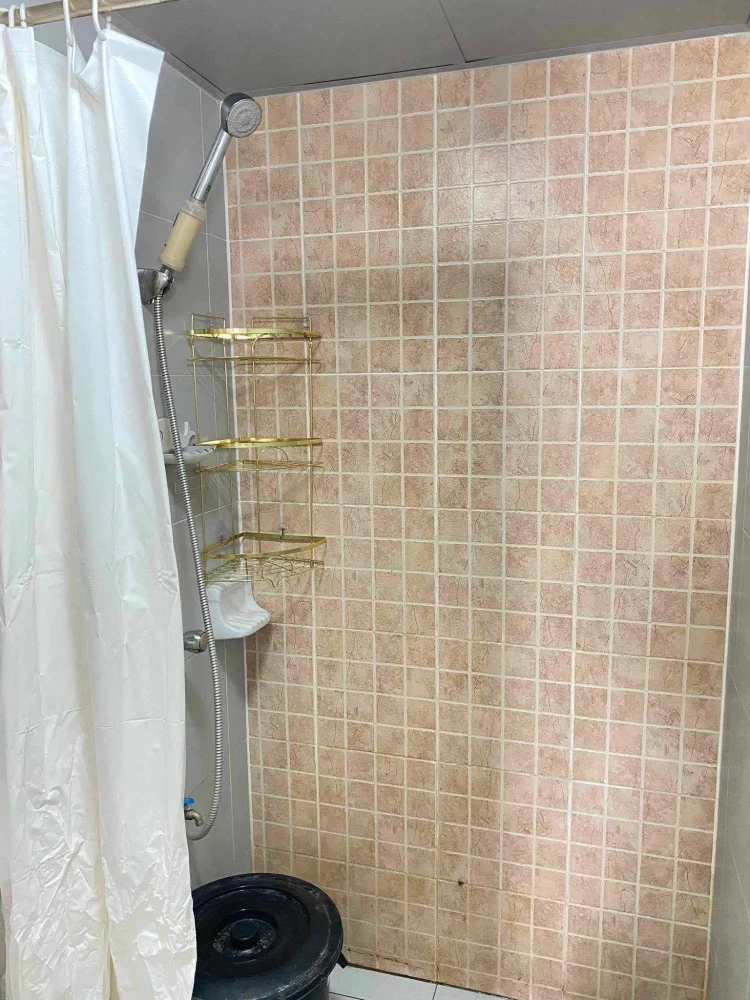 For rent: Lumpini Township Rangsit Klong 1 room, ready to move in, fully furnished, affordable price, just bring your own luggage and move in. Hurry a