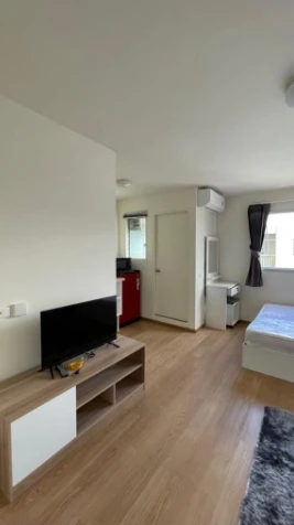 For rent Lumpini Township Rangsit Klong 1 corner room with privacy, affordable price, reserve now, don't hesitate.