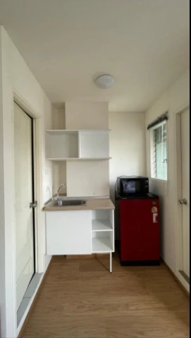 For rent Lumpini Township Rangsit Klong 1 corner room with privacy, affordable price, reserve now, don't hesitate.