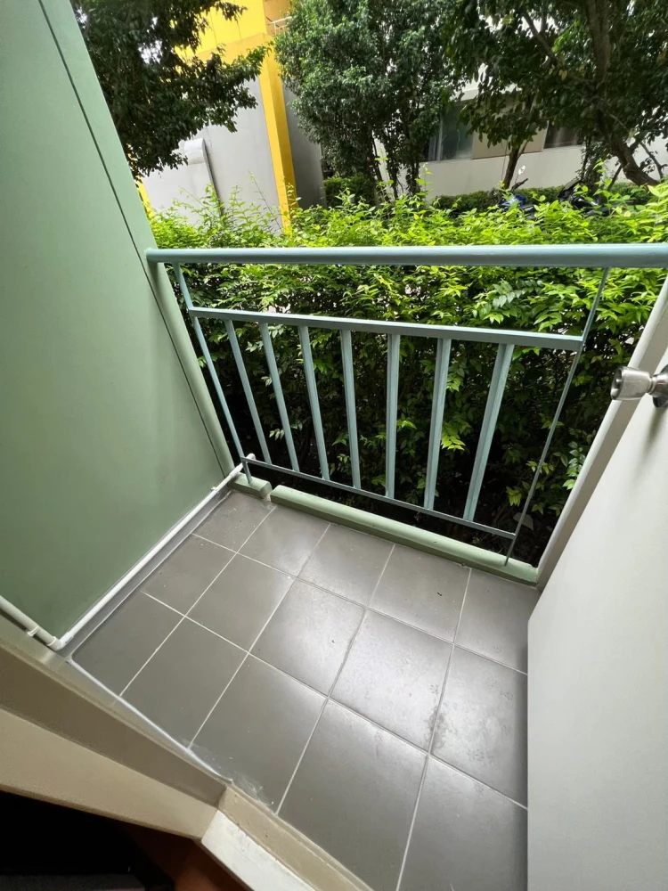 For rent: Lumpini Township Rangsit Klong 1, studio room, fully furnished, at a great price, just bring your bags and move in!