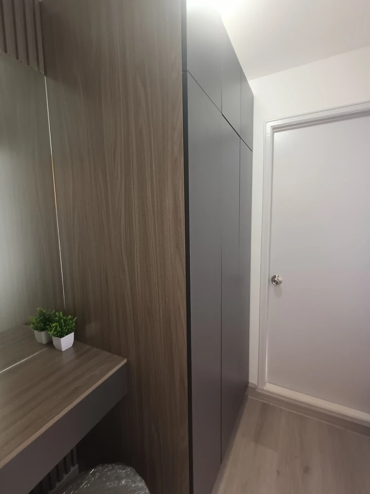 For rent: Lumpini Township Rangsit Klong 1, beautiful room, excellent condition, modern style decoration, complete built-in furniture, reserve now.