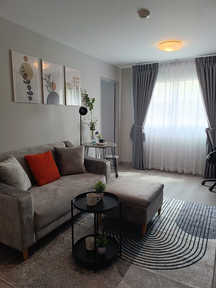 For rent: Lumpini Township Rangsit Klong 1, beautiful room, excellent condition, modern style decoration, complete built-in furniture, reserve now.