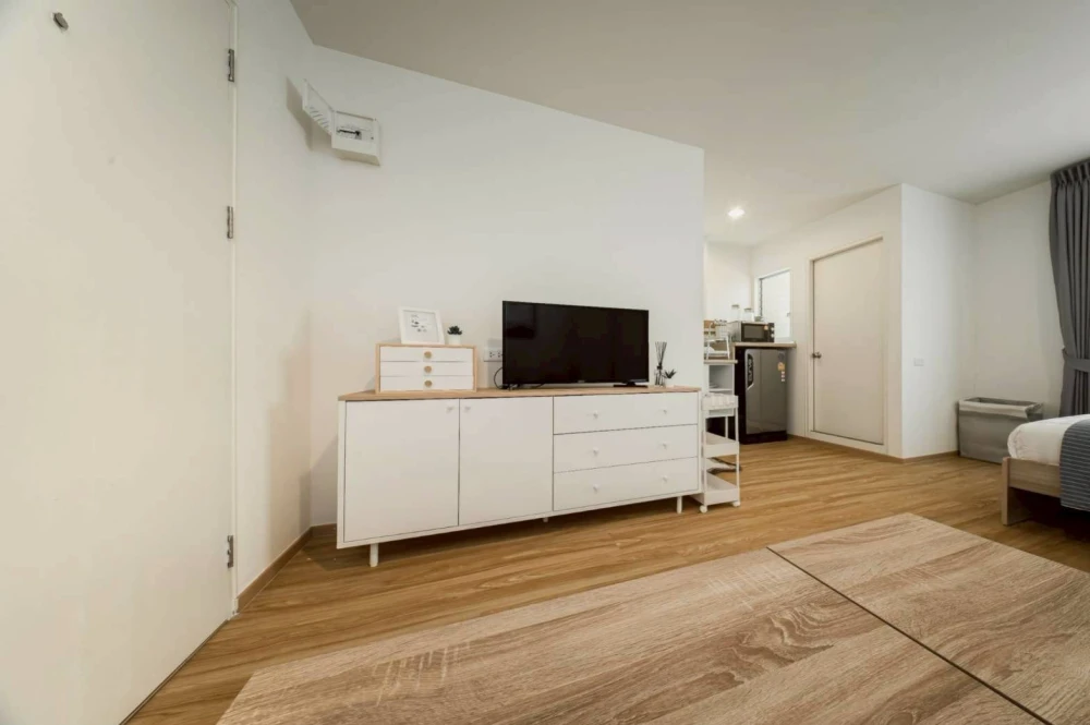 For rent: Lumpini Township Rangsit Klong 1, beautiful room, fully furnished, ready to move in. Book now!