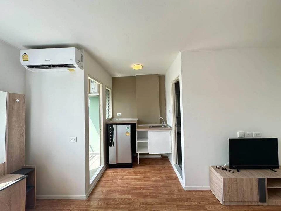 For rent: Lumpini Township Rangsit Klong 1, fully furnished apartment, very livable. Book now! (Urgent!)