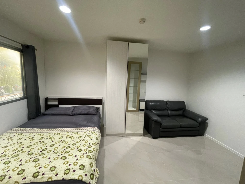 For rent Lumpini Township Rangsit Klong 1 room, fully furnished, nice to live in, hurry and book now, don't miss out.