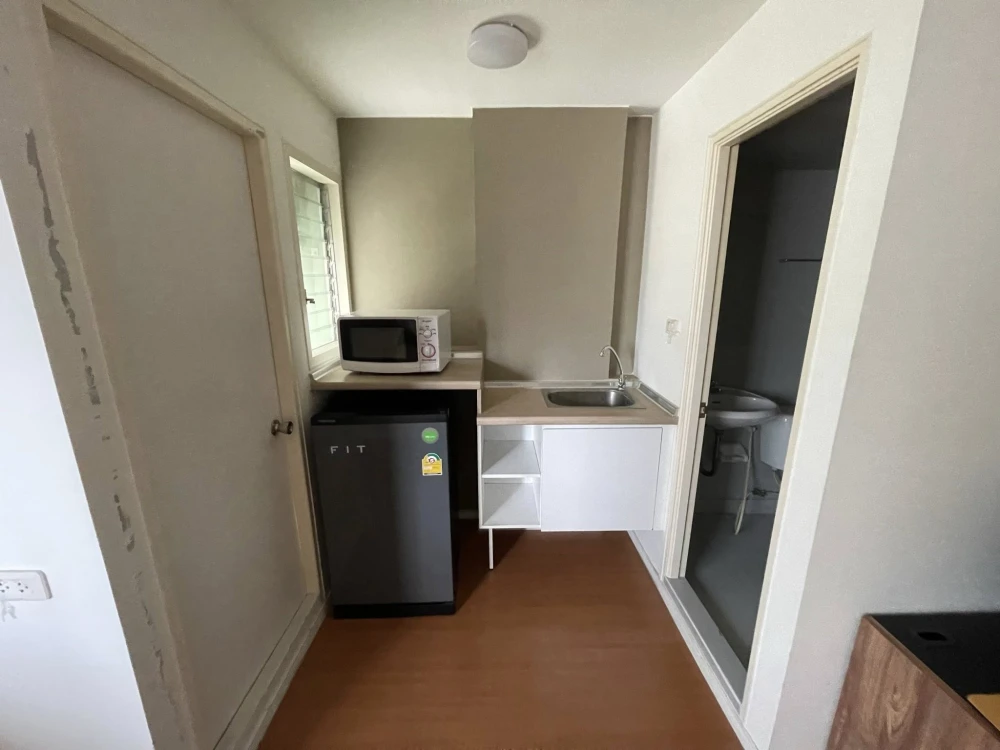 For rent: Lumpini Township Rangsit Klong 1, fully furnished apartment, very livable. Book now! (Urgent!)