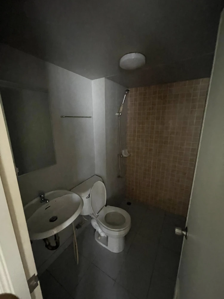 For rent: Lumpini Township Rangsit Klong 1, fully furnished apartment, very livable. Book now! (Urgent!)