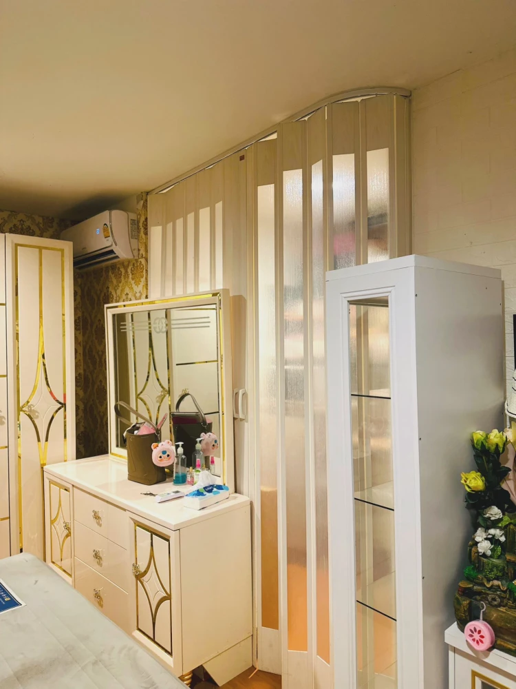 For rent: Lumpini Township Rangsit Klong 1 room, fully furnished, ready to move in. Interested? Hurry and reserve now.