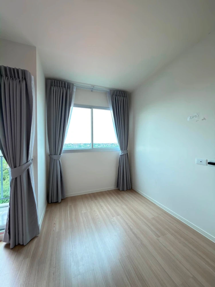 For rent: Lumpini Ville Chaengwattana 10, 7th floor, fully furnished unit, very livable. Book now!