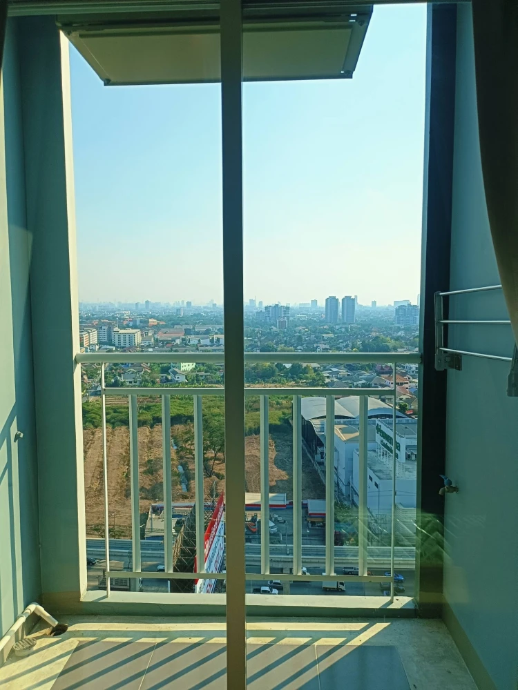 For rent: Lumpini Ville Chaengwattana 17, 15th floor, great view, fully furnished. Book now! (Urgent!)