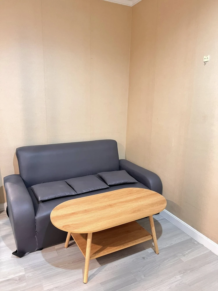For rent: Lumpini Ville Chaengwatthana Pakkret, 1 bedroom, 1 bathroom, fully furnished. Just bring your bags and move in!