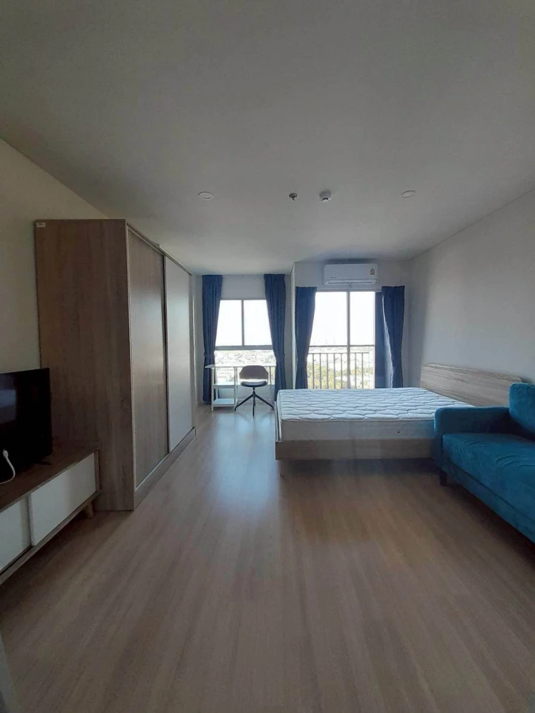 For rent: Lumpini Ville Chaengwatthana-Pakkret Station, high floor unit, fully furnished, affordable price. Book now!