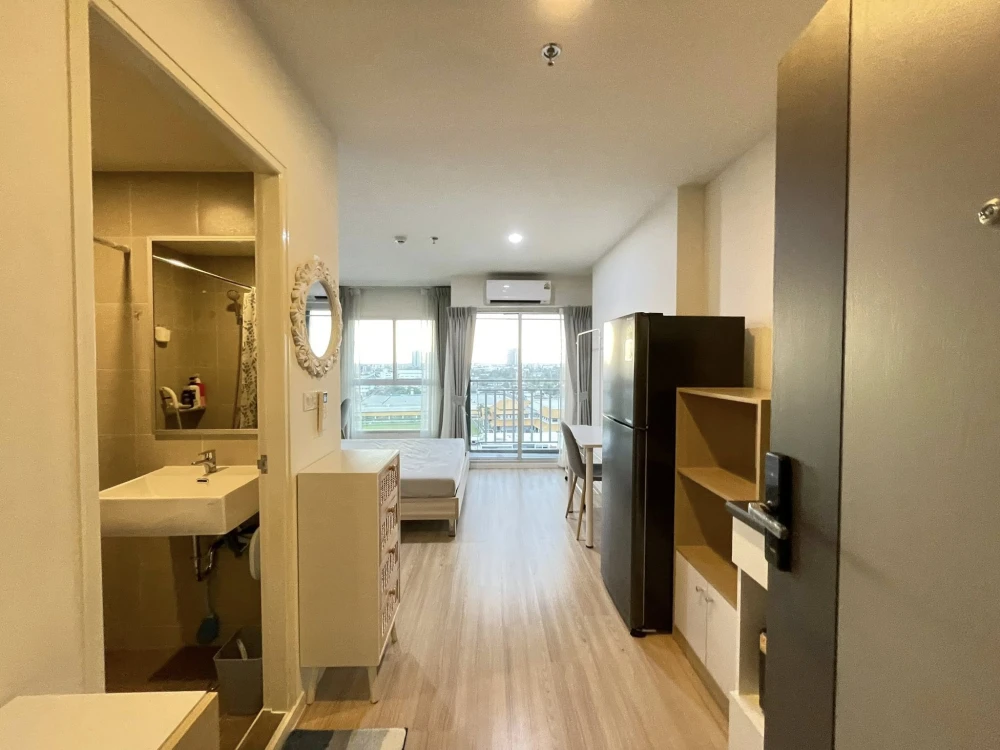 For rent: Lumpini Ville Chaengwatthana-Pakkret Station. Nice room, fully furnished, affordable price. Book now!