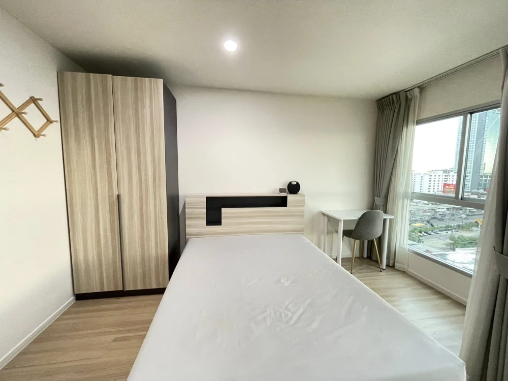 For rent: Lumpini Ville Chaengwatthana-Pakkret Station. Nice room, fully furnished, affordable price. Book now!
