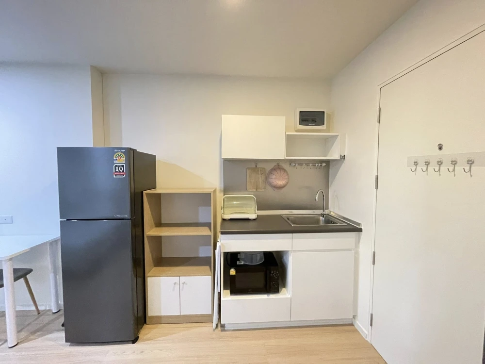 For rent: Lumpini Ville Chaengwatthana-Pakkret Station. Nice room, fully furnished, affordable price. Book now!