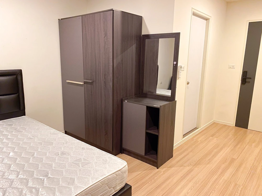 For rent: Lumpini Ville Chaengwatthana-Pakkret Station, ready to move in, fully furnished, affordable price, reserve now!