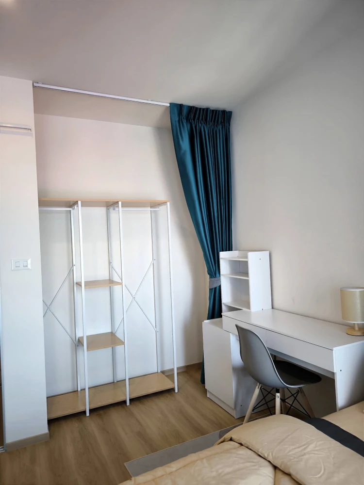 For rent: Lumpini Ville Charan-Fai Chai, 11th floor, fully furnished room, very cool, worth living in, hurry and book now, don't miss out.