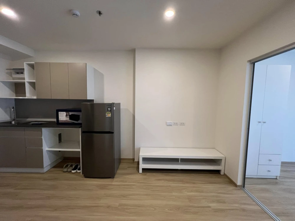 For rent: Lumpini Ville Charan-Fai Chai, 19th floor, fully furnished, nice to live in, reserve now, hurry!